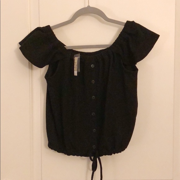 Texture & Thread Off-the-Shoulder Top - Picture 4 of 4